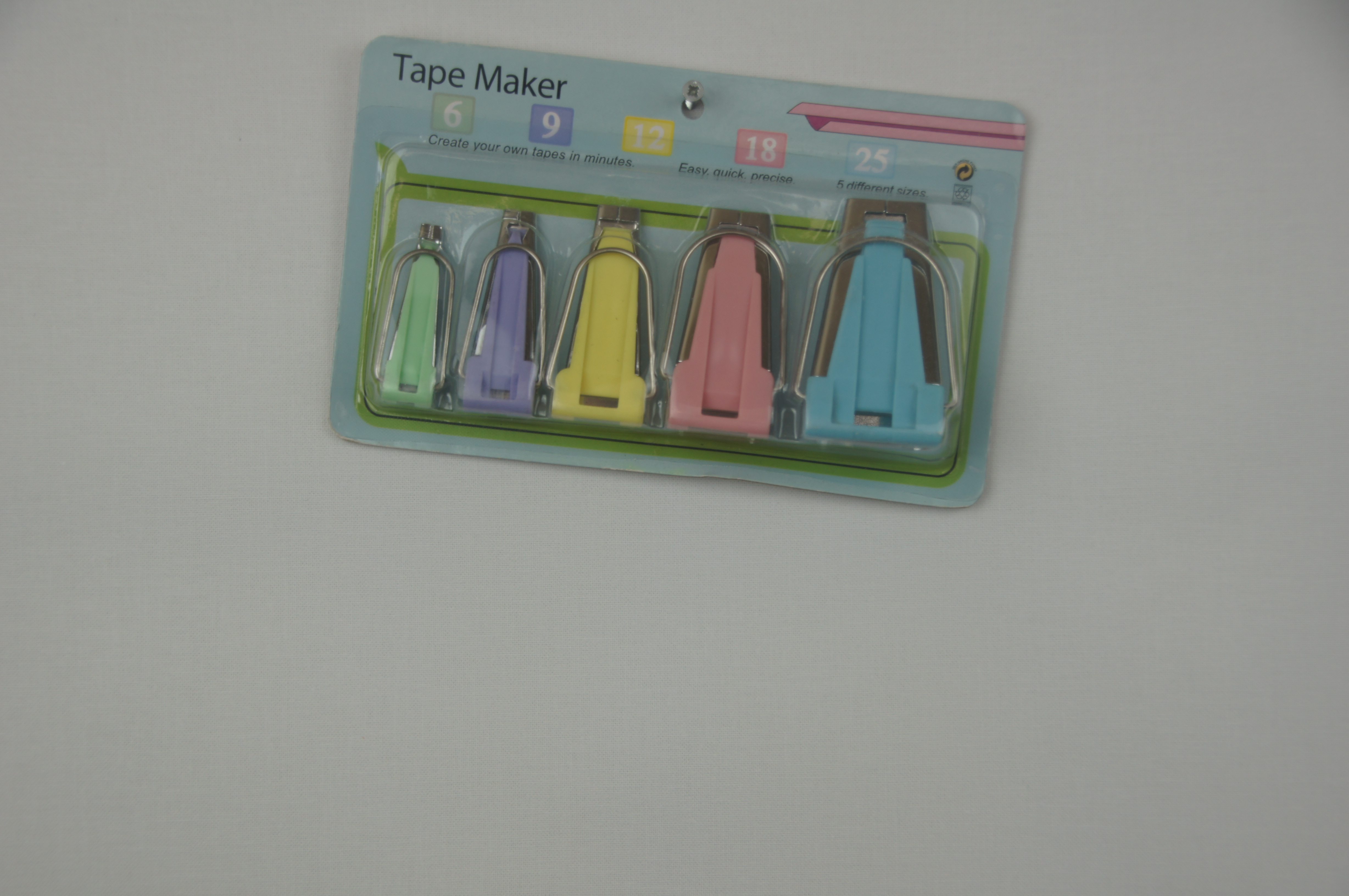 Tape Maker Set 5 sizes Metal and plastic Assorted