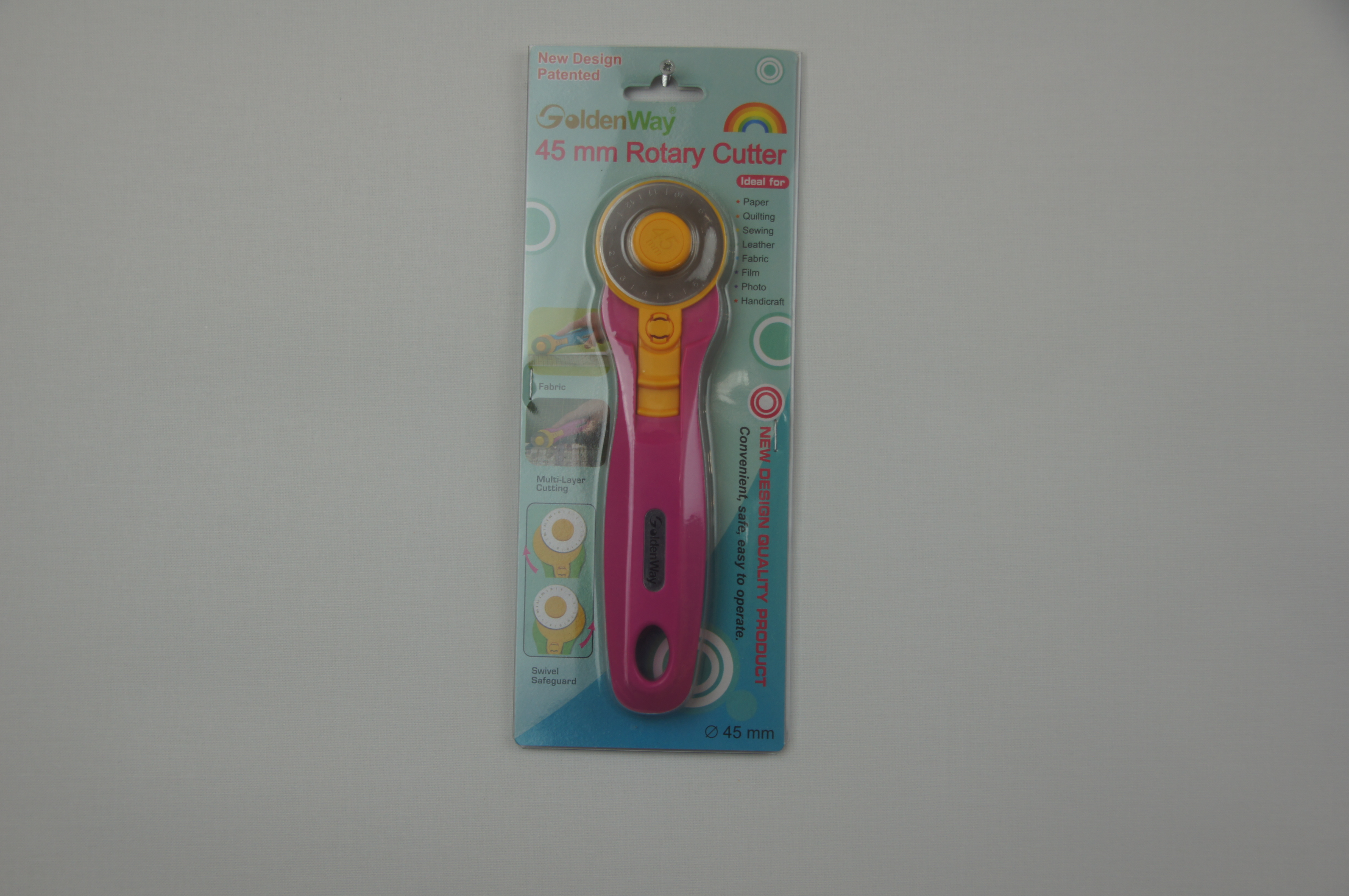GoldenWay 45 mm Rotary Cutter Pink  Pink